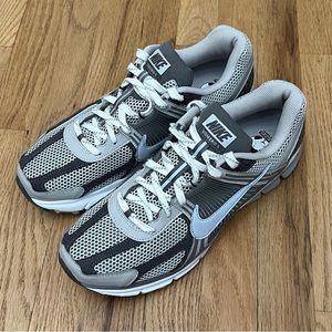 Nike Vomero 5 Grey Size 11